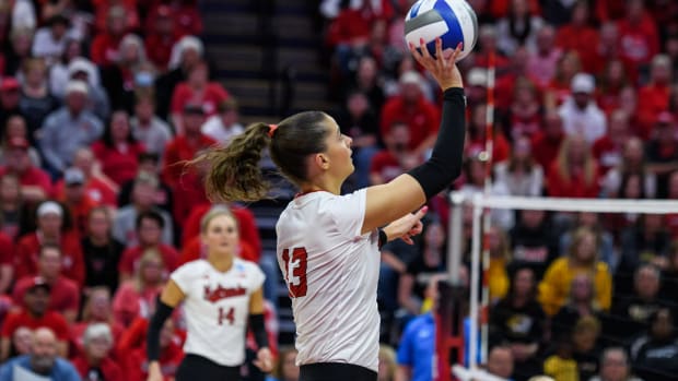 10_Merritt Beason_VB vs Mizzou NCAA Rd 2 1202